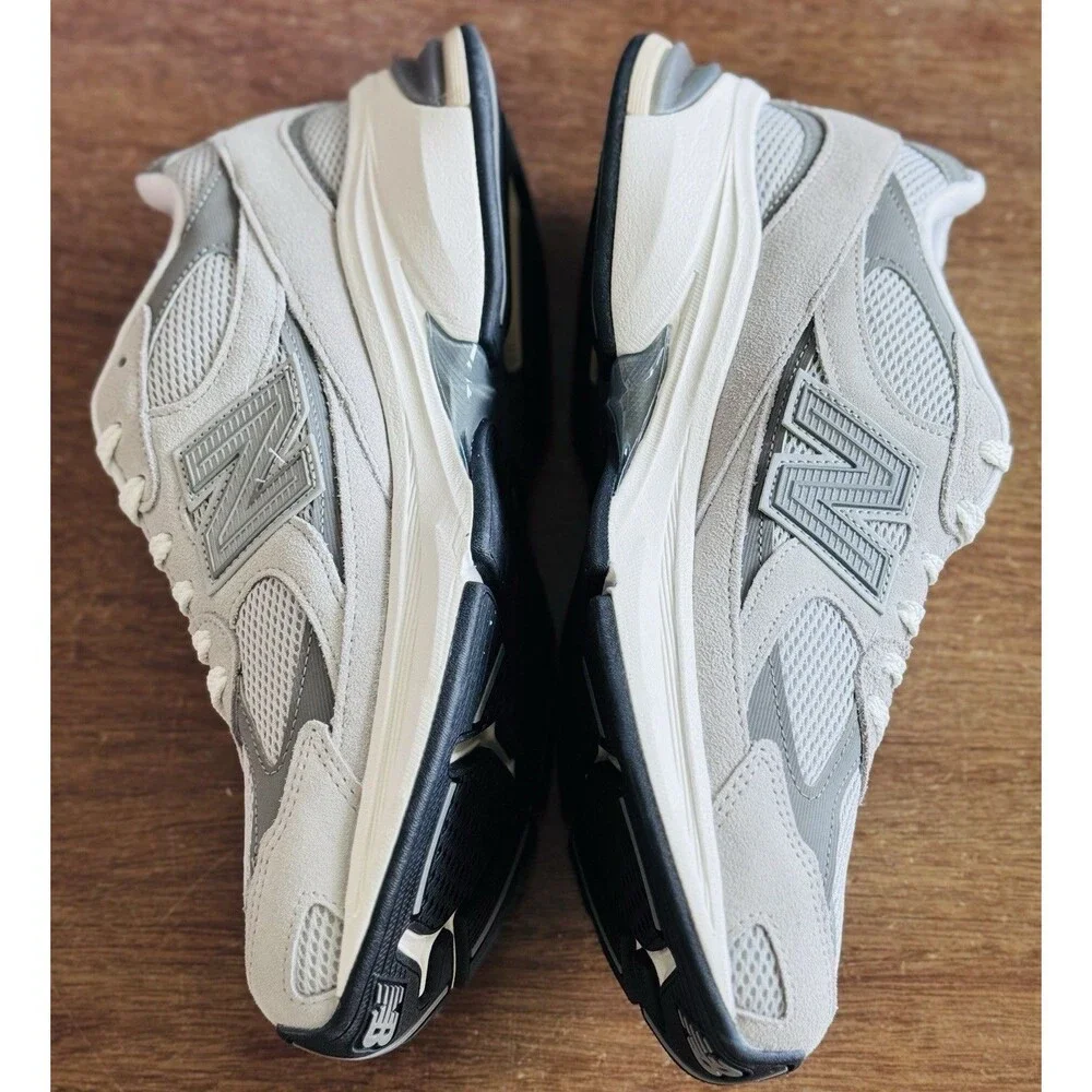 Men’s Size 11 New Balance ABZORB 2010 Raincloud Harbor Grey U201011N NIB